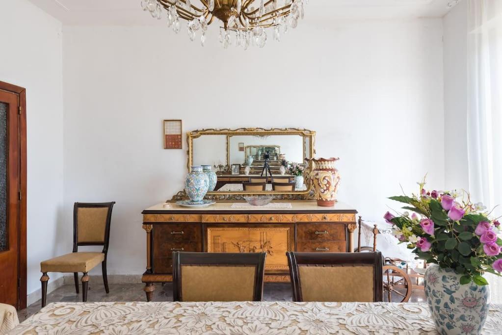 Top Floor Apartment Near Historic Fortino Катания Екстериор снимка