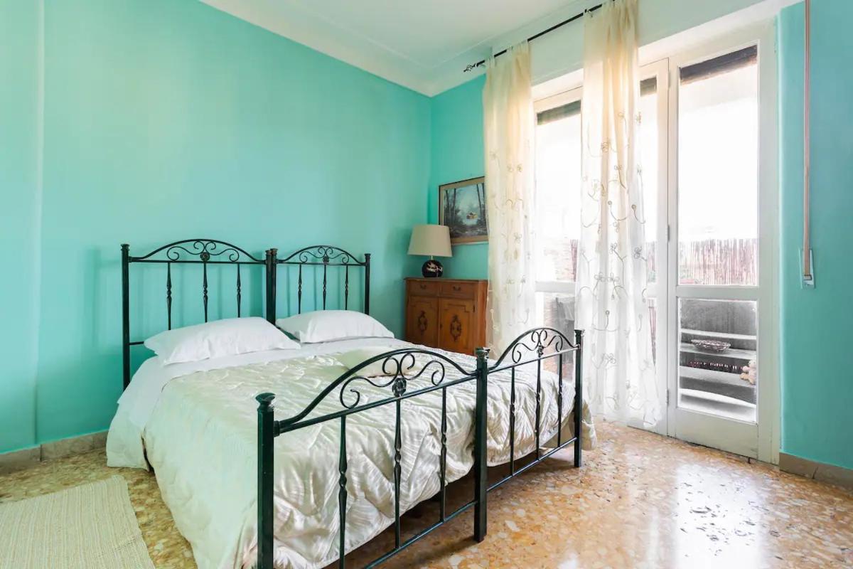 Top Floor Apartment Near Historic Fortino Катания Екстериор снимка